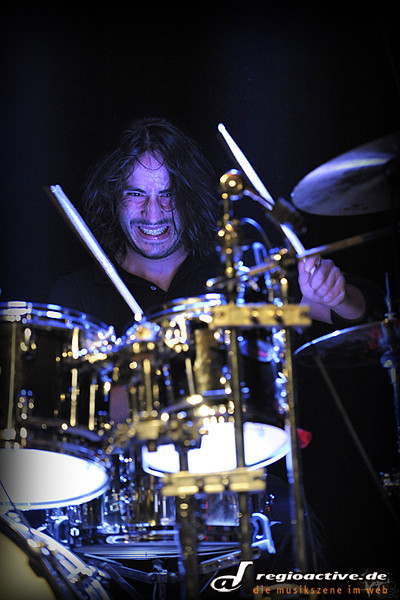 "Drumming for Passion": Jens Bahr, Schlagzeuger bei Illectronic Rock / Domain, 2010