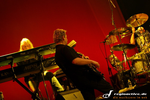 Magnum (live in Mannheim, 2011)
